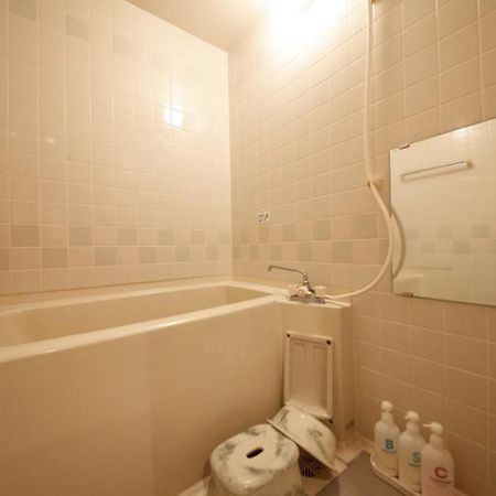 Wakamatsu Honten Narita Bagian luar foto